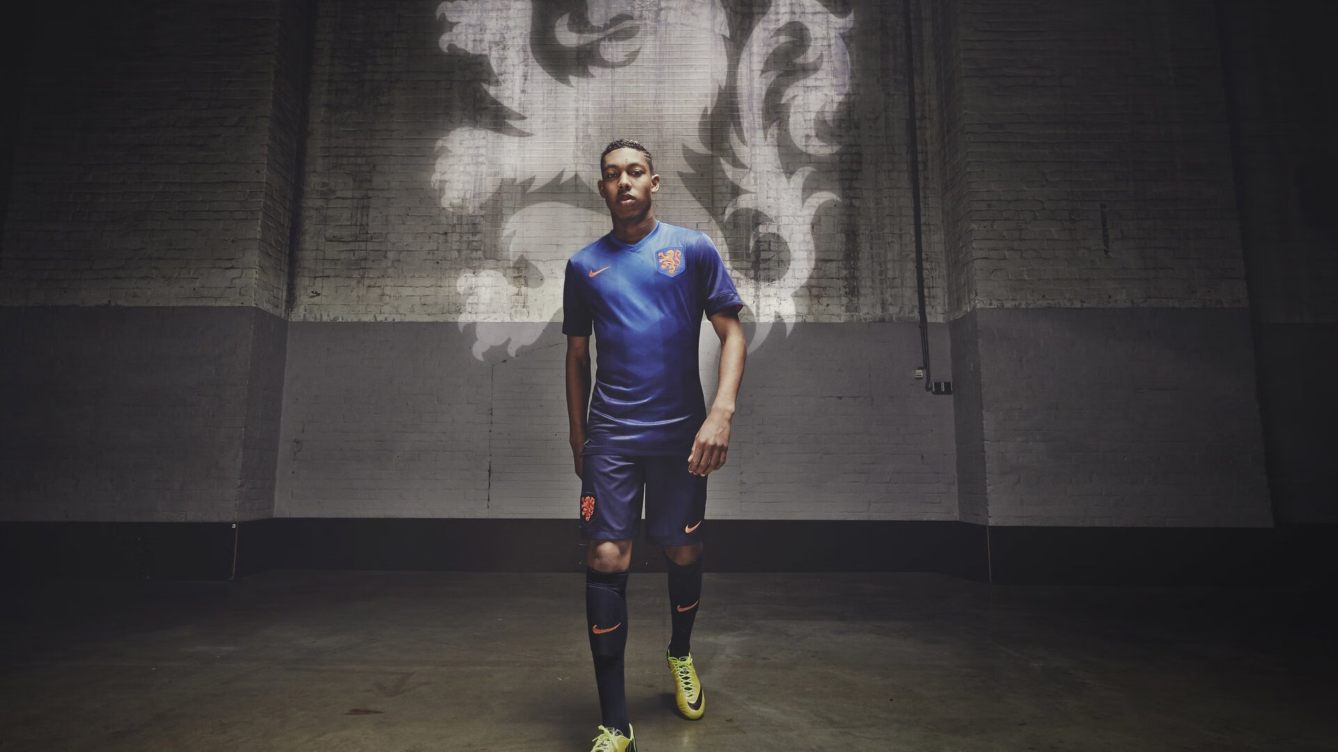 足球体育产业规模，足球产业产值